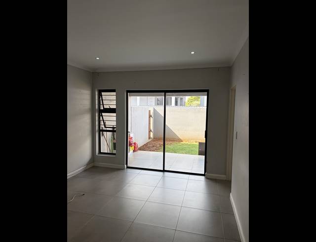 2 BEDROOM APARTMENT TO LET IN MORNINGSIDE